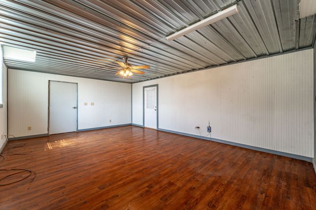 1445 County Road 428, Stephenville, TX 76401