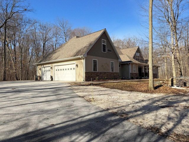 W5237 County Road A N, Elkhart Lake, WI 53020