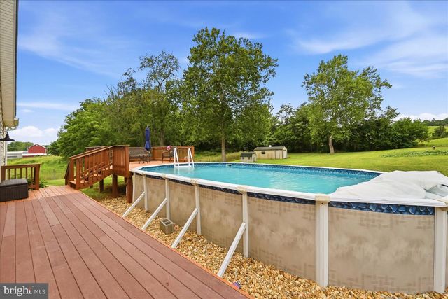 6264 MIDDLE RD, Stephens City, VA 22655