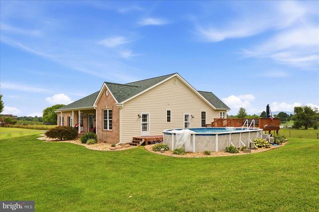 6264 MIDDLE RD, Stephens City, VA 22655