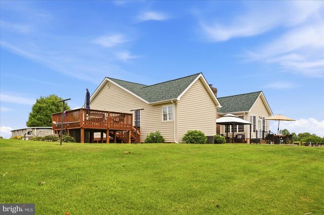 6264 MIDDLE RD, Stephens City, VA 22655