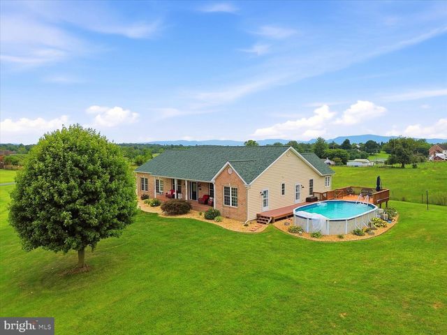 6264 MIDDLE RD, Stephens City, VA 22655