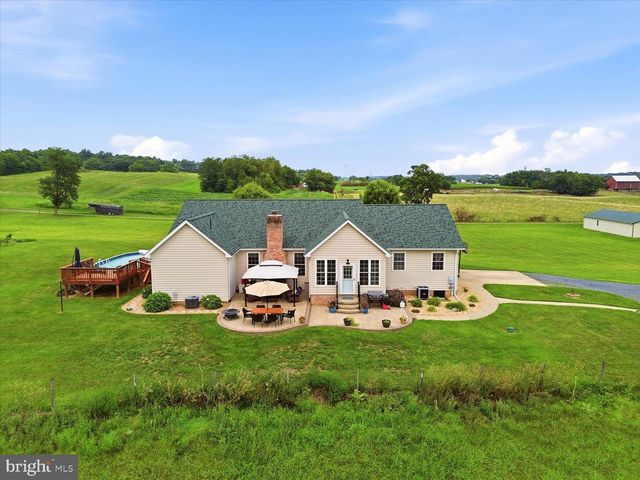 6264 MIDDLE RD, Stephens City, VA 22655