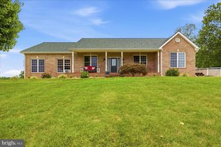 6264 MIDDLE RD, Stephens City, VA 22655