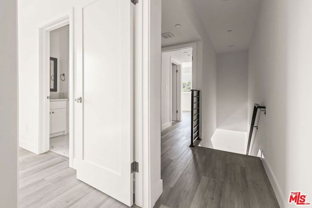 2938 West Boulevard B, Los Angeles, CA 90016