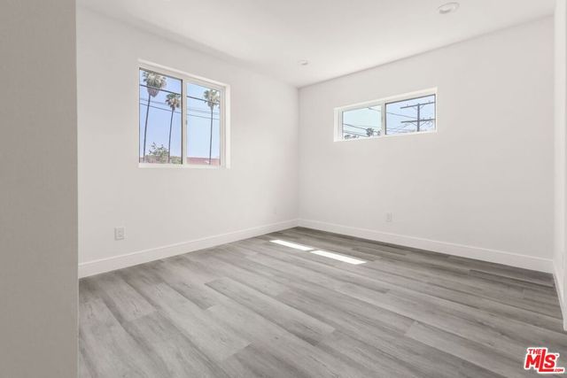 2938 West Boulevard B, Los Angeles, CA 90016