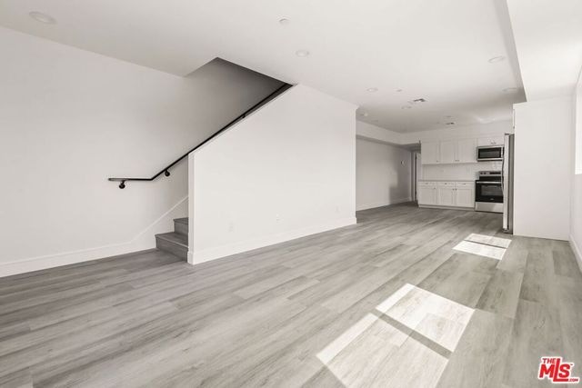 2938 West Boulevard B, Los Angeles, CA 90016