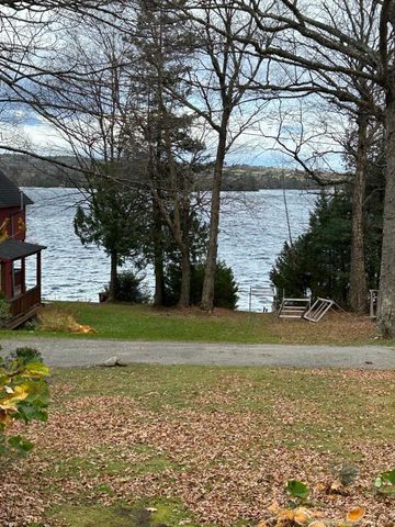 104 North Winnimere Road, Greensboro, VT 05841