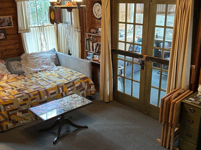 104 North Winnimere Road, Greensboro, VT 05841