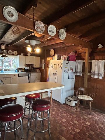 104 North Winnimere Road, Greensboro, VT 05841