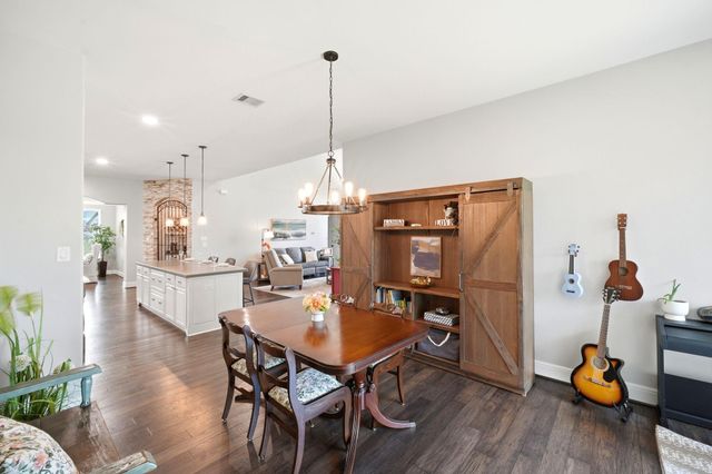 1433 Hicks Field Lane, League City, TX 77573