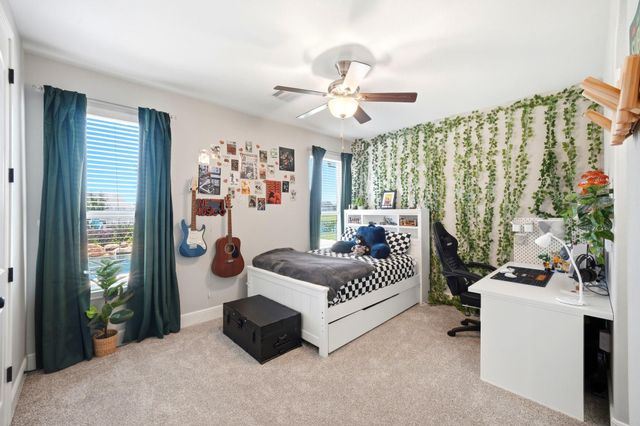 1433 Hicks Field Lane, League City, TX 77573
