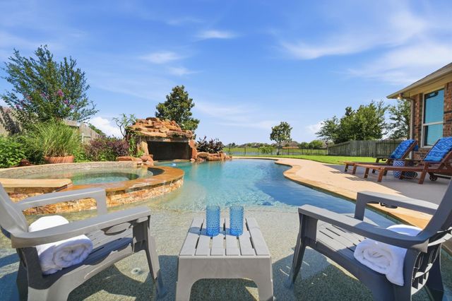 1433 Hicks Field Lane, League City, TX 77573