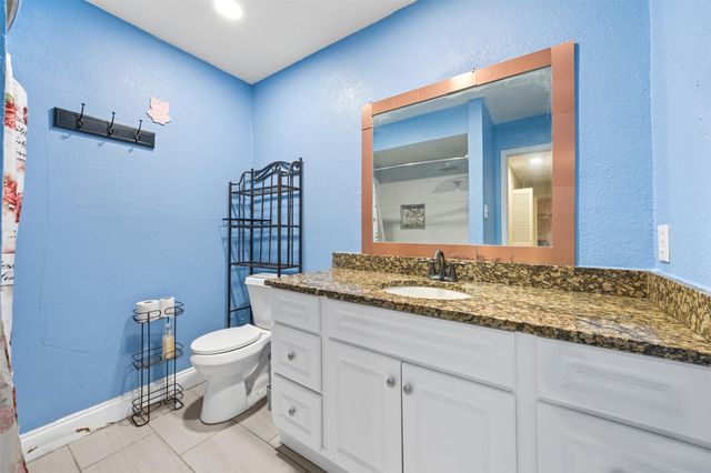 6715 Rowell Court, Houston, TX 77489