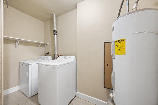 6715 Rowell Court, Houston, TX 77489