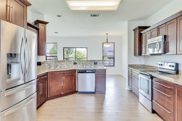 2611 University PARK, Georgetown, TX 78626