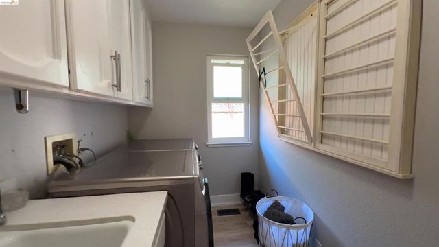 2293 Reef Ct, Discovery Bay, CA 94505