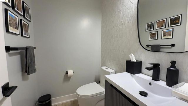2293 Reef Ct, Discovery Bay, CA 94505