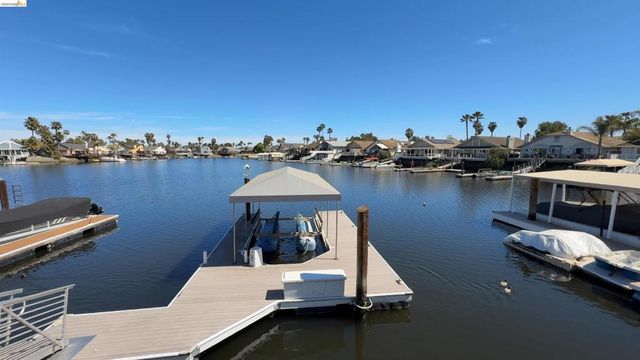 2293 Reef Ct, Discovery Bay, CA 94505