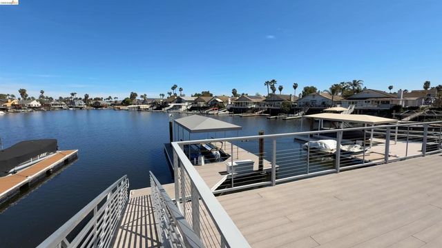 2293 Reef Ct, Discovery Bay, CA 94505