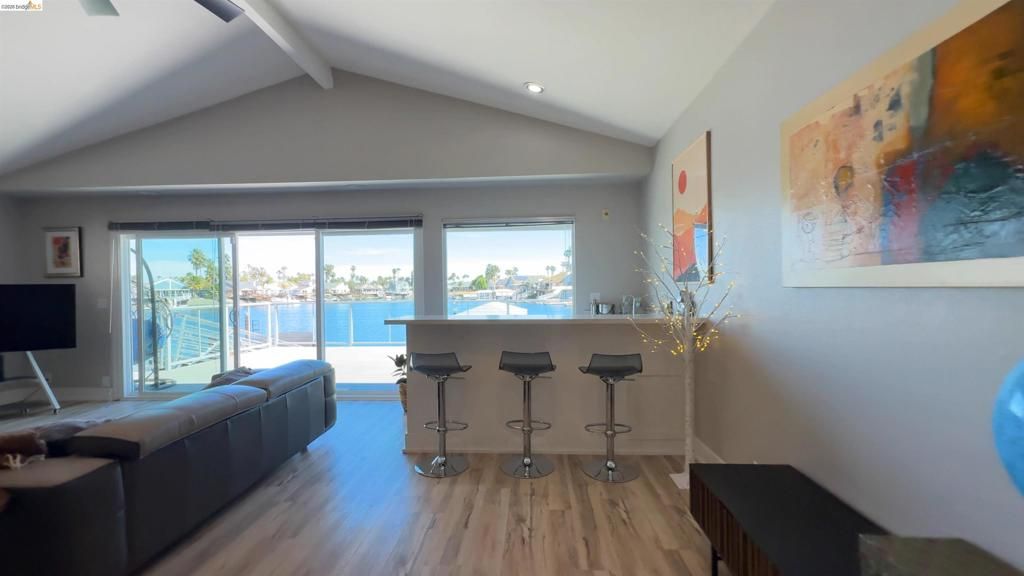 Image 16 of property listing at 2293 Reef Ct, Discovery Bay, CA 94505