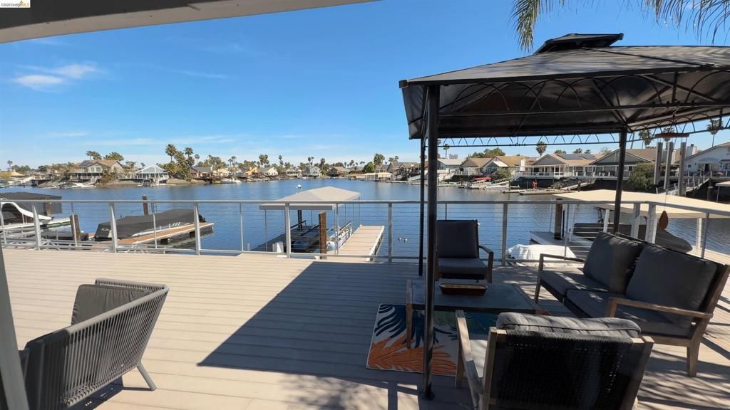 Image 28 of property listing at 2293 Reef Ct, Discovery Bay, CA 94505