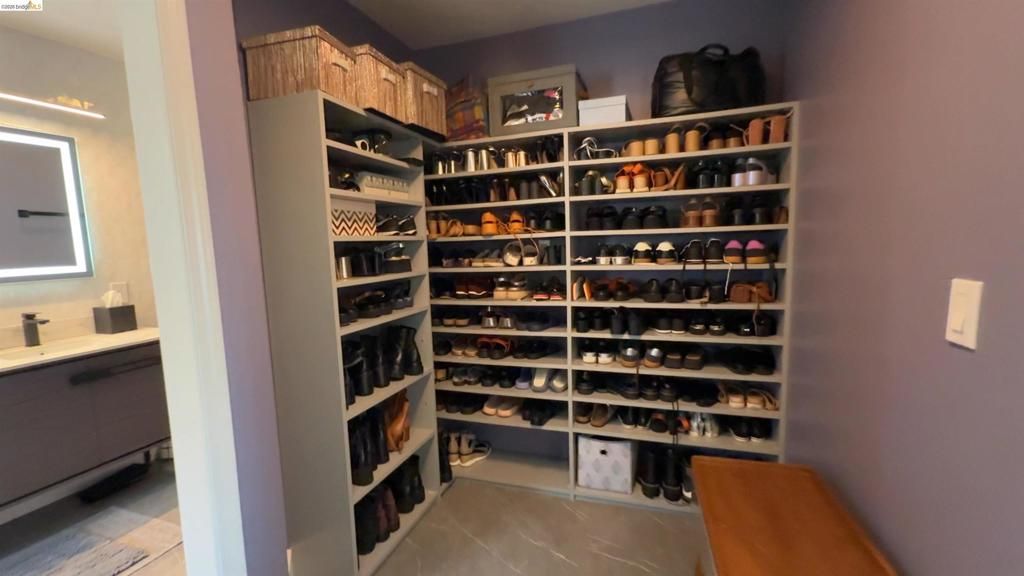 Image 30 of property listing at 2293 Reef Ct, Discovery Bay, CA 94505