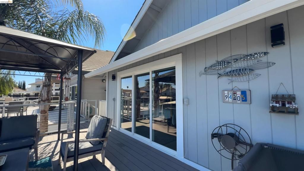 Image 40 of property listing at 2293 Reef Ct, Discovery Bay, CA 94505