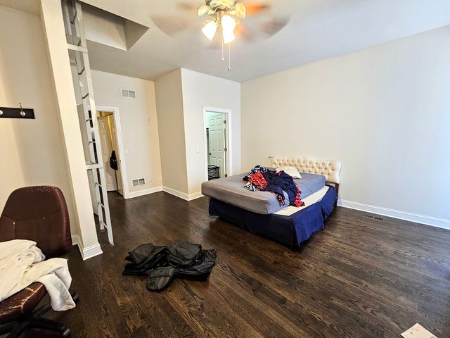 939 W Armitage Avenue B, Chicago, IL 60614