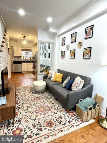 1656 KRAMER ST NE, Washington, DC 20002