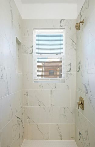 717 E GULF BOULEVARD, Indian Rocks Beach, FL 33785