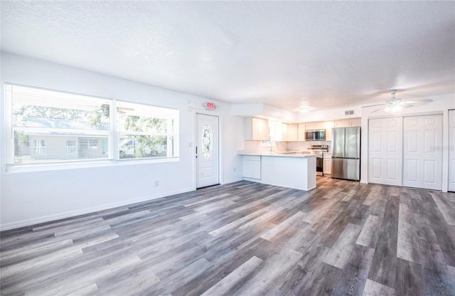 717 E GULF BOULEVARD, Indian Rocks Beach, FL 33785