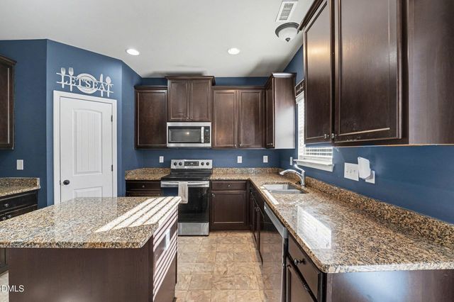 199 Skycroft Drive, Sanford, NC 27332