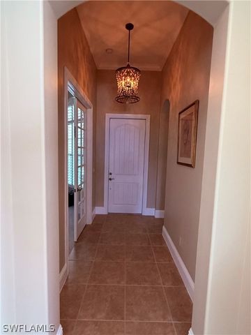 7543 Moorgate Point WAY, Naples, FL 34113