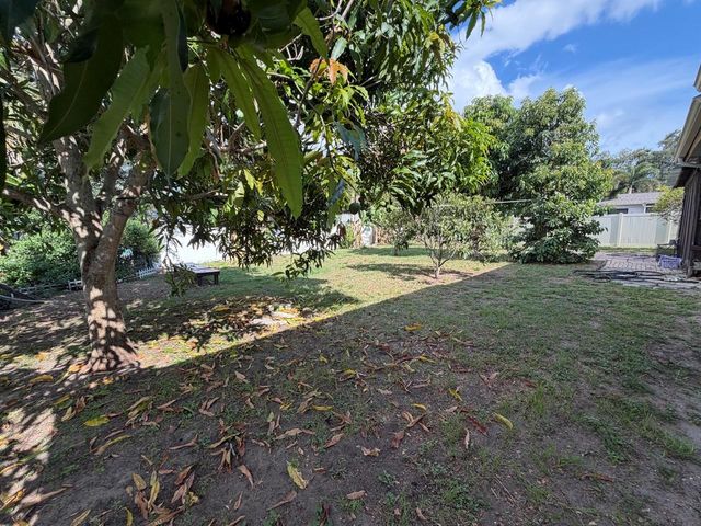 1513 S KEENE ROAD, Clearwater, FL 33756
