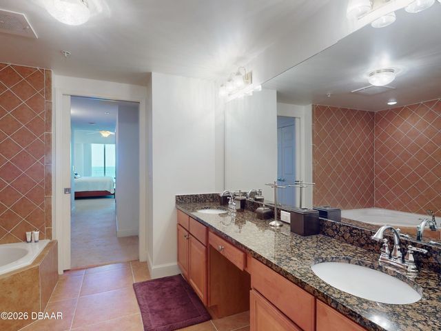 1900 N Atlantic Ave Unit 904, Daytona Beach, FL 32118