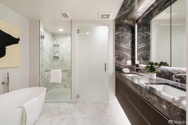 2525 Van Ness Avenue 602, San Francisco, CA 94109