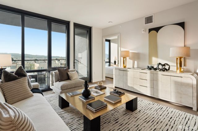 2525 Van Ness Avenue 602, San Francisco, CA 94109