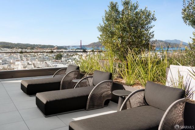 2525 Van Ness Avenue 602, San Francisco, CA 94109
