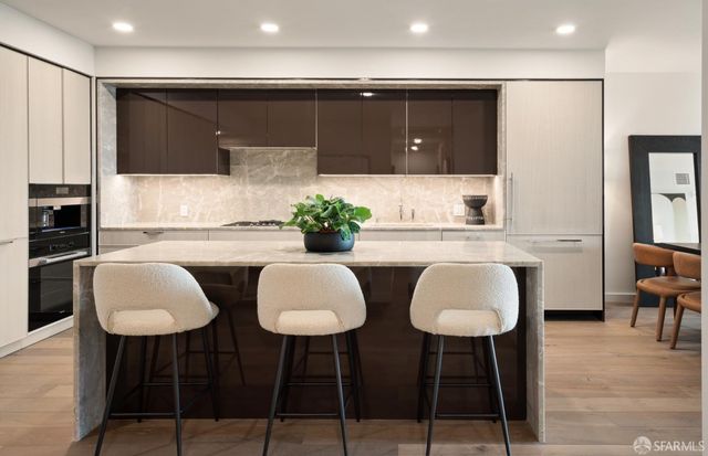 2525 Van Ness Avenue 602, San Francisco, CA 94109