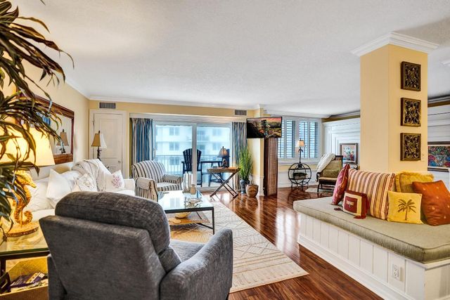3301 S Ocean Boulevard 206, Highland Beach, FL 33487