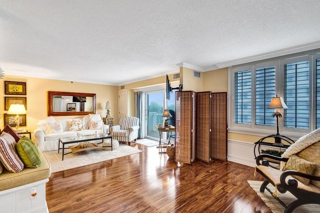 3301 S Ocean Boulevard 206, Highland Beach, FL 33487