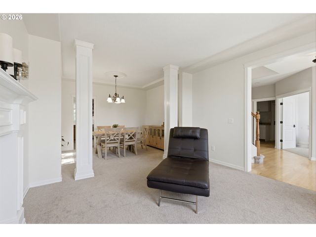 2237 Nw UTAH Ct, Camas, WA 98607