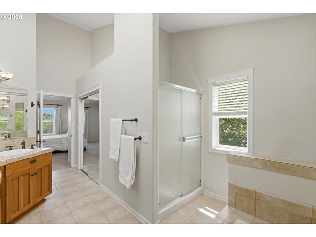 2237 Nw UTAH Ct, Camas, WA 98607
