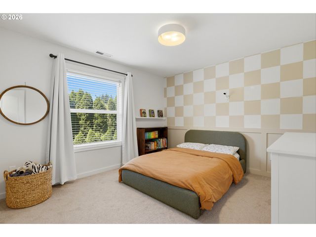 2237 Nw UTAH Ct, Camas, WA 98607