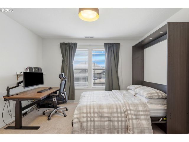 2237 Nw UTAH Ct, Camas, WA 98607
