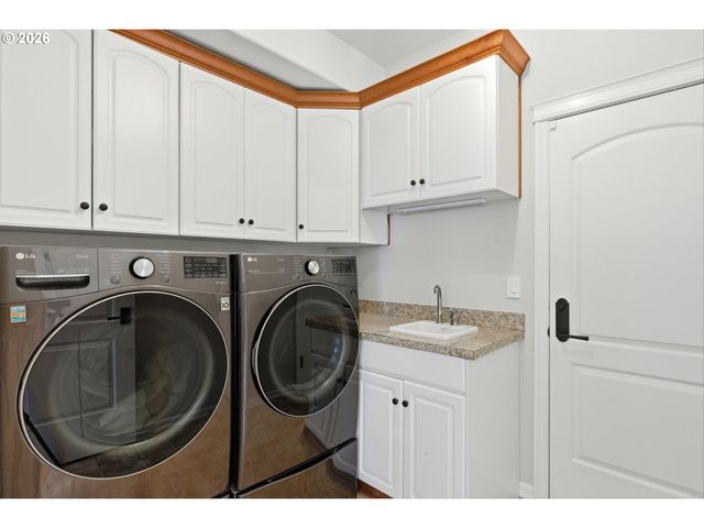 2237 Nw UTAH Ct, Camas, WA 98607