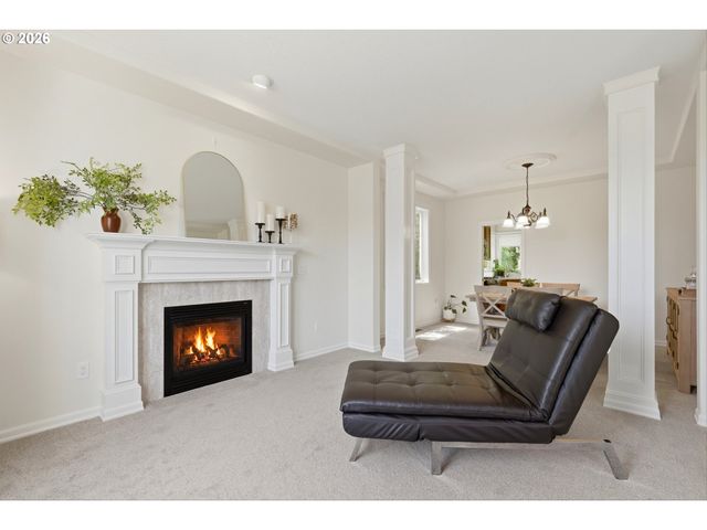 2237 Nw UTAH Ct, Camas, WA 98607