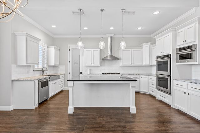 6640 E Sandhills Dr, Gardendale, TX 79758