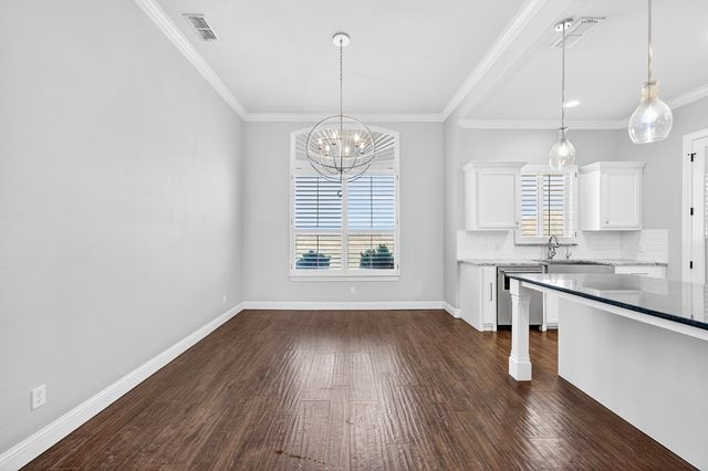 6640 E Sandhills Dr, Gardendale, TX 79758